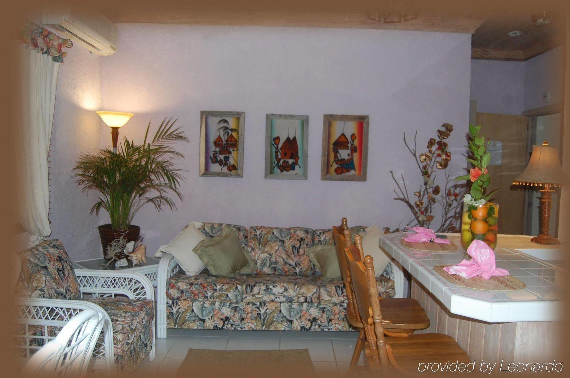 The Sugar Apple Lodging Dunmore Town Buitenkant foto