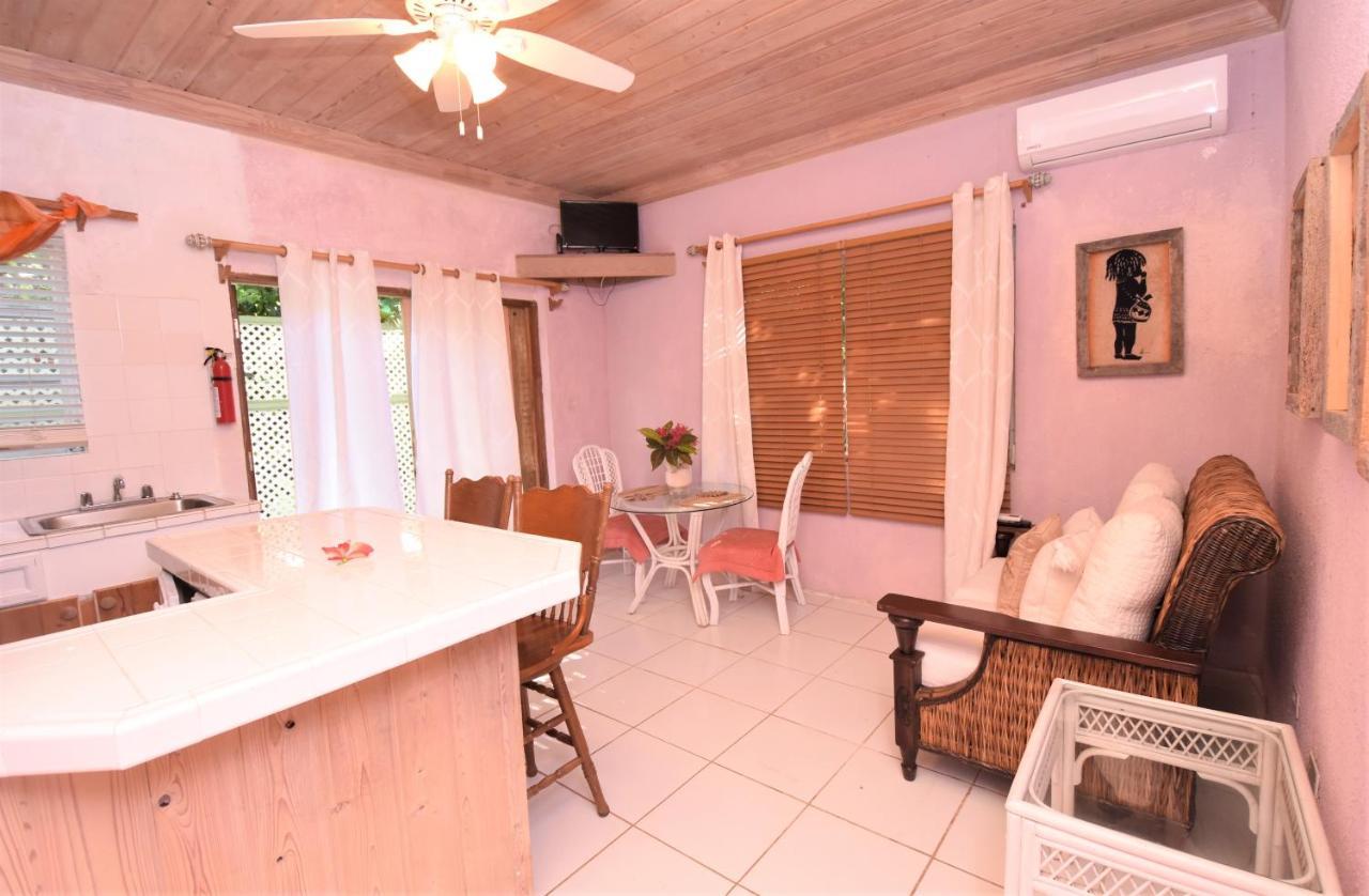 The Sugar Apple Lodging Dunmore Town Buitenkant foto
