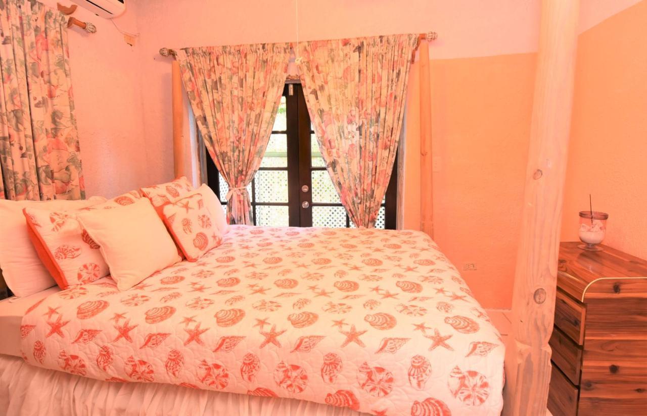 The Sugar Apple Lodging Dunmore Town Buitenkant foto