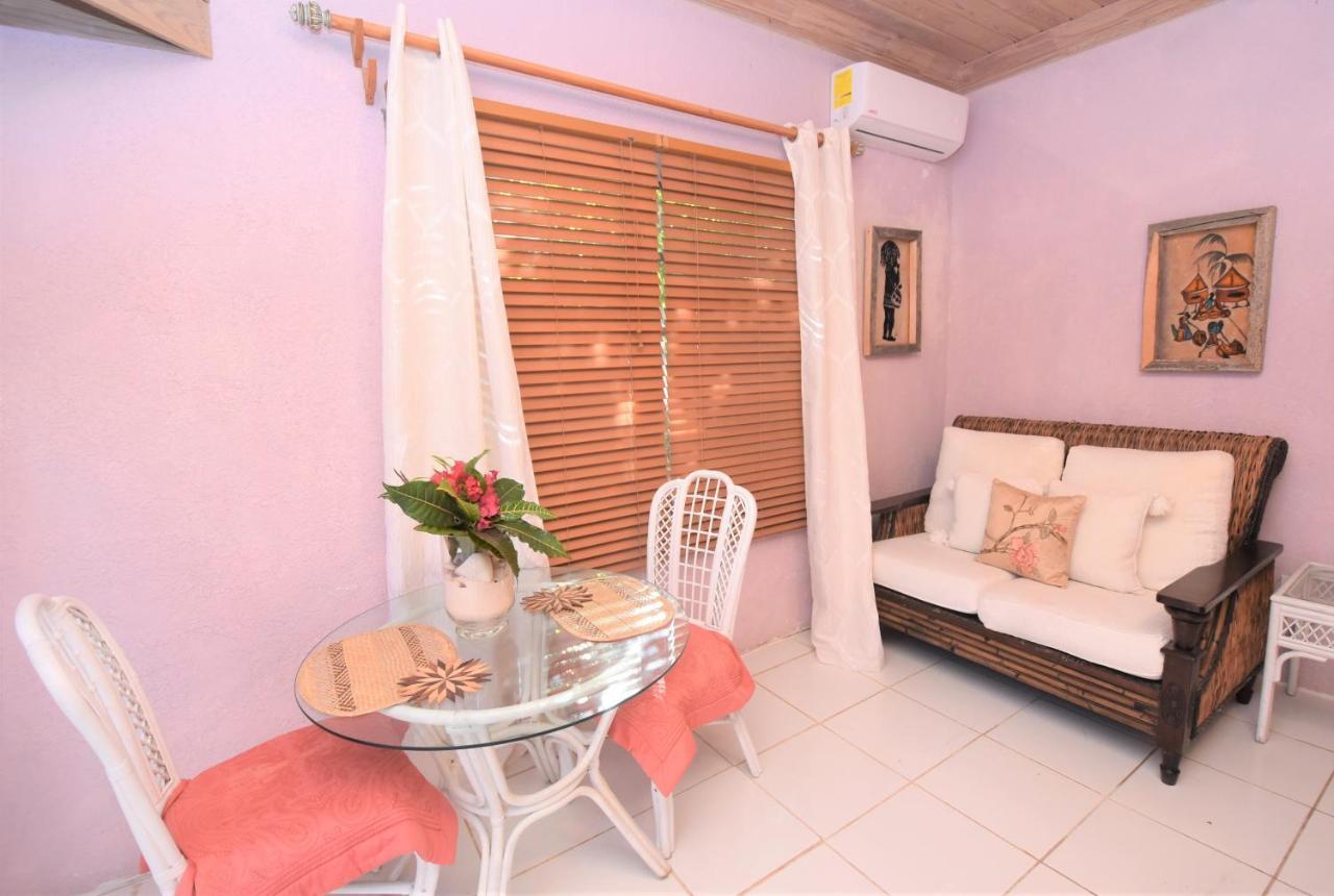 The Sugar Apple Lodging Dunmore Town Buitenkant foto